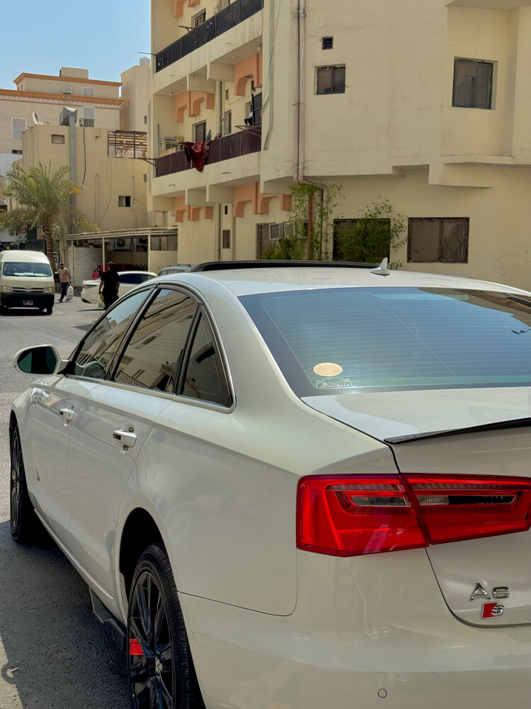 Audi A6  - 5