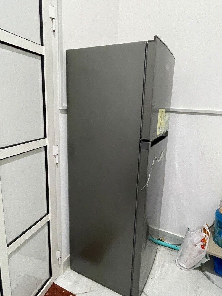 Skyworth Double Door Refrigerator - 2