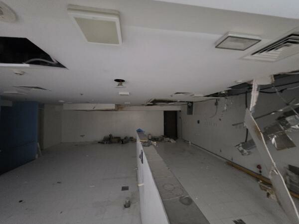 Shop for Rent in Fox Hills - 7