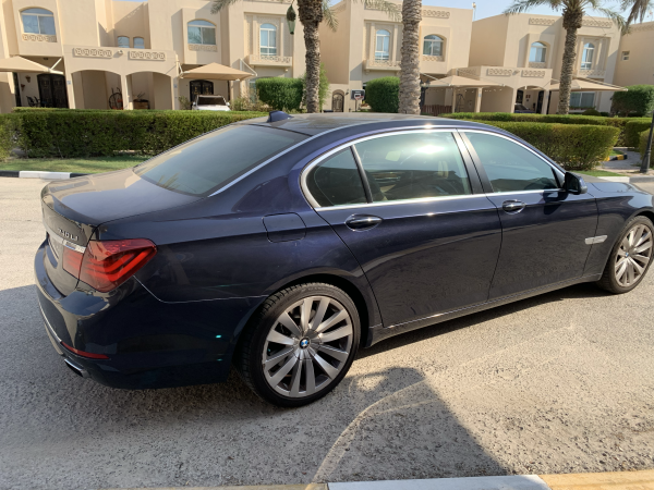 BMW 740 Li - 2