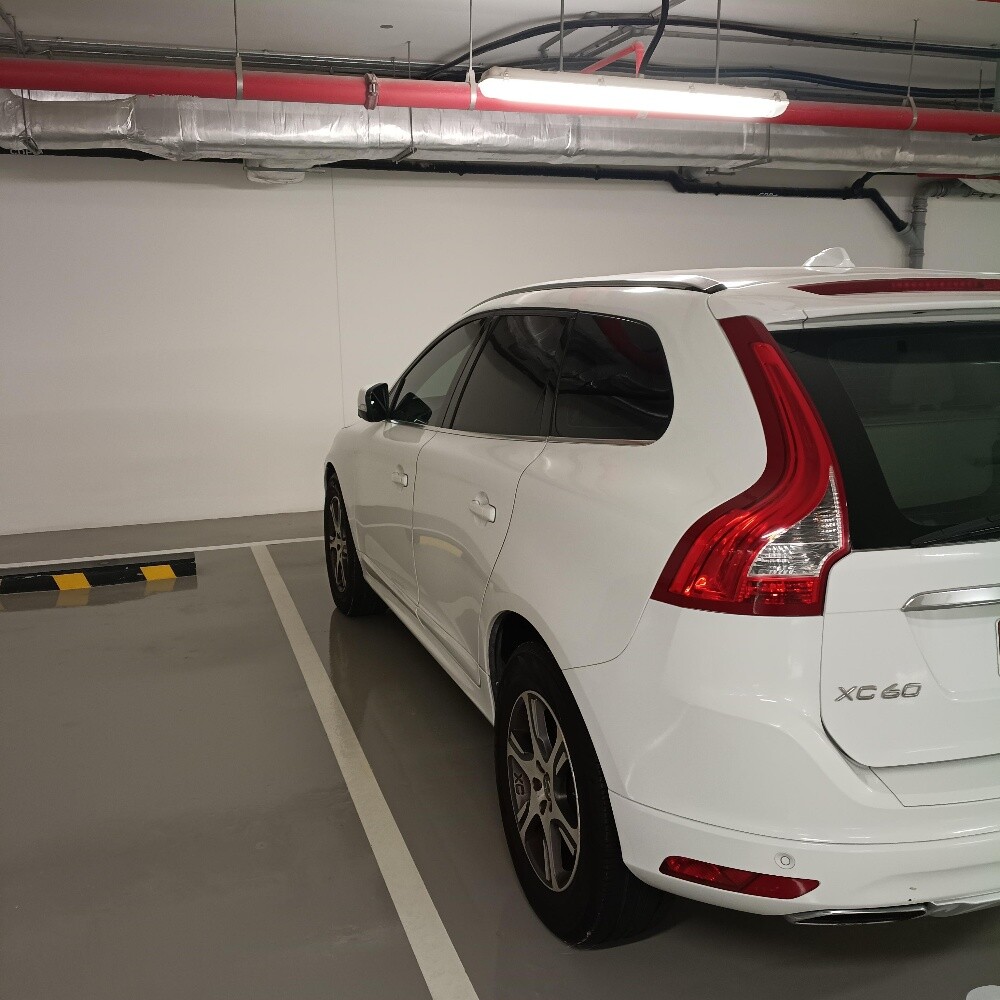 Volvo  2014 - 3