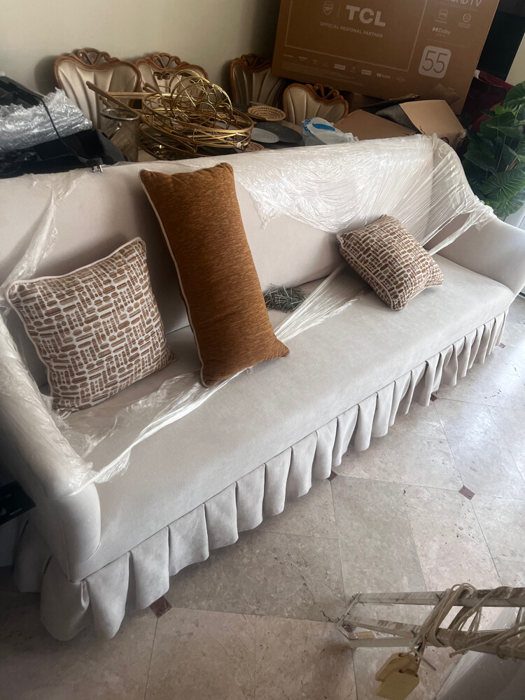 Sofa set free - 3