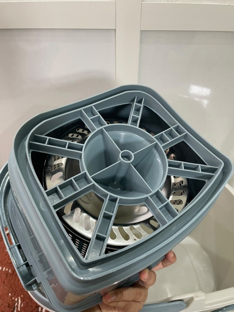 IKEA Spin Mop & Bucket – Almost New - 5