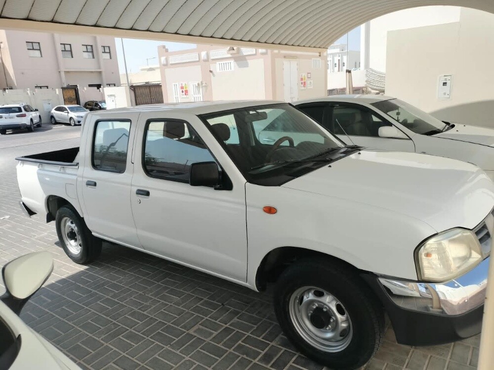 Nissan pickup 2013 - 4