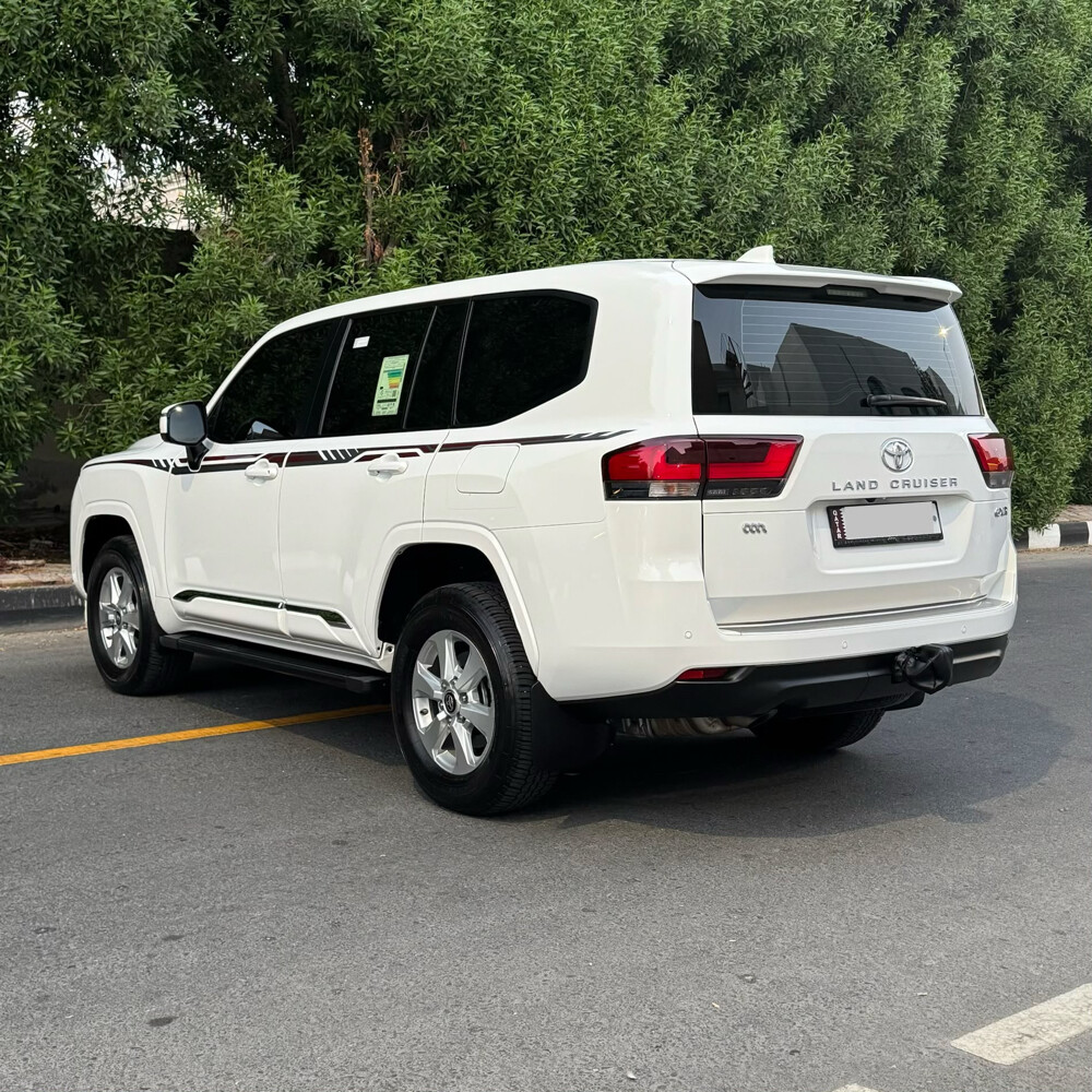 للبيع جي اكس ار 2025 ابيض - 6