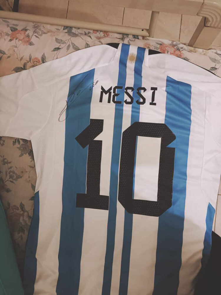 Argentina jersey signed by messi  - 3
