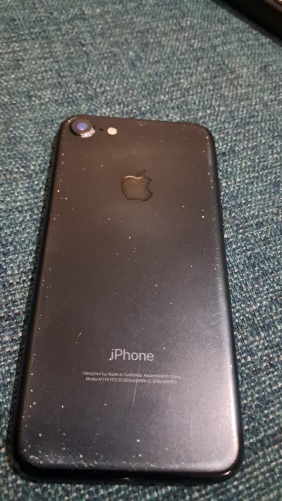 iPhone 7s - 2