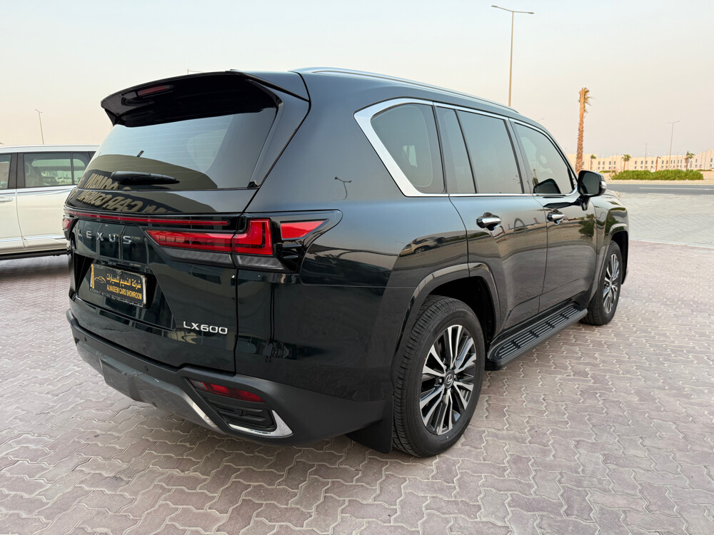 Lexus Lakgri 2026 Cutter 900 Doha - 6