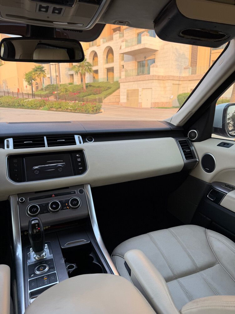 Range Rover sport HSE - 9