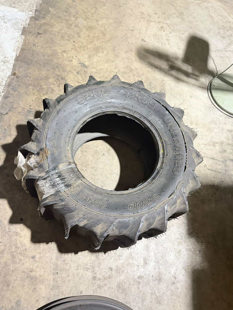 sand tire original  - 1