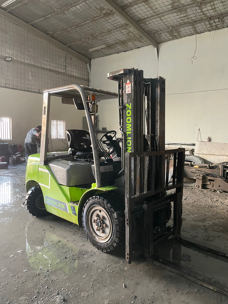 Zoomline forklift 3 ton - 1