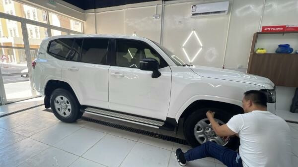 FULL INTERIOR & EXTERIOR DETAILIN - 2