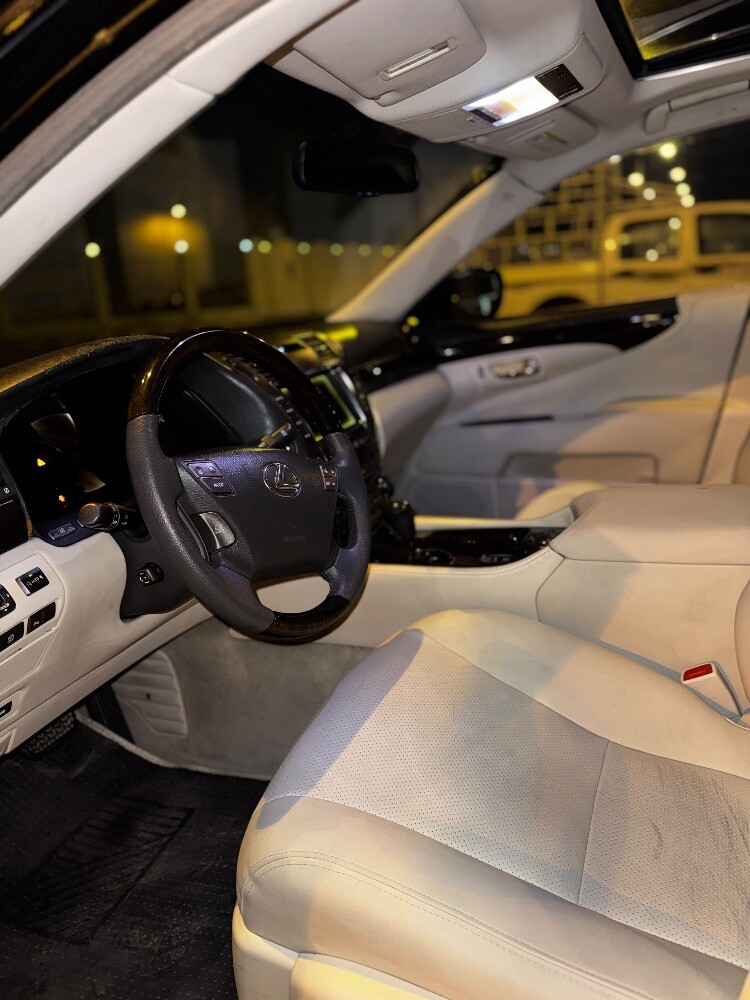 Lexus  - 2