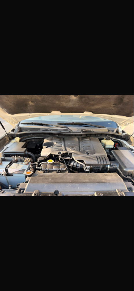 Nissan patrol 2010 LE - 10