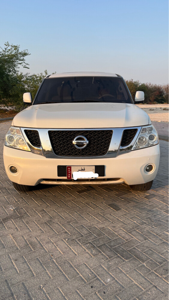Nissan patrol 2010 LE - 6