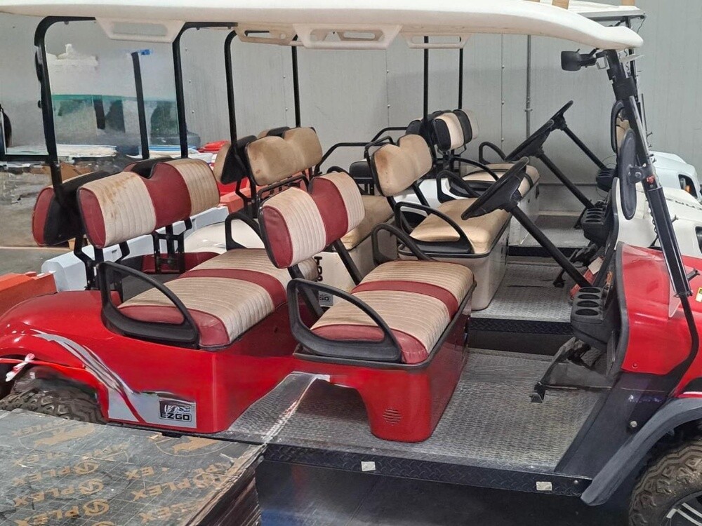 E-Z-GO Express L6 Golf Cart (6-Seat - 2