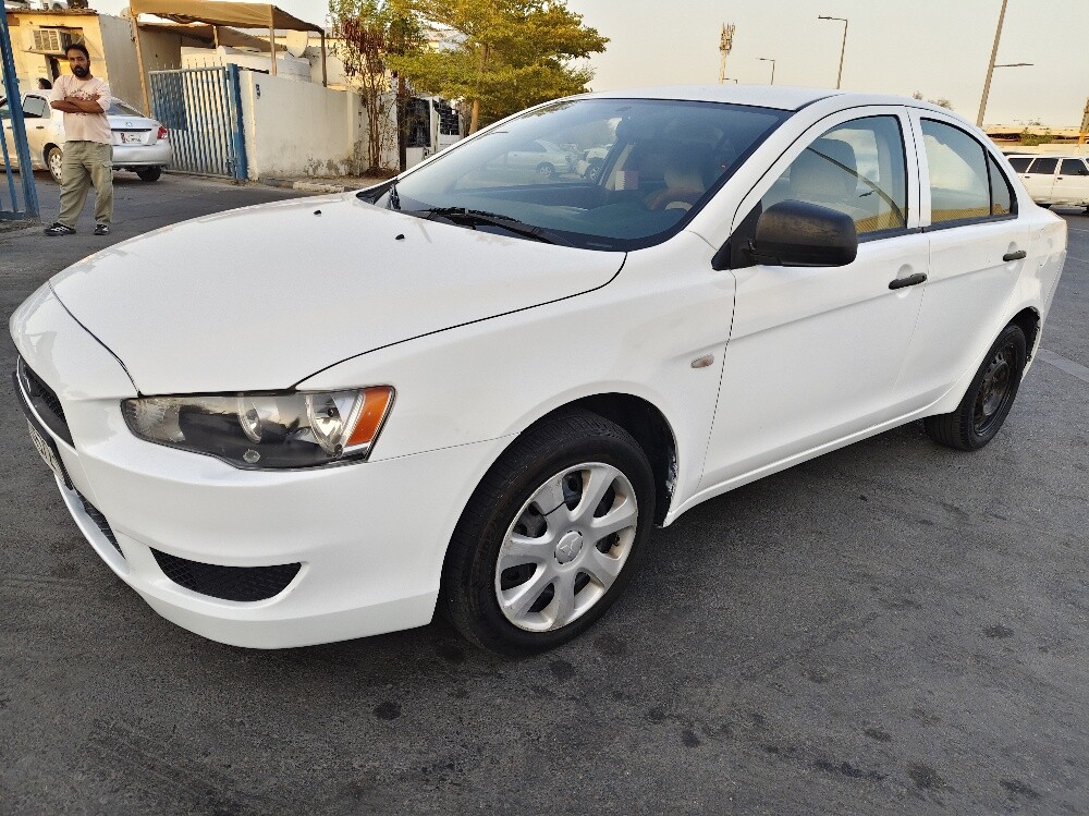 Mitsubishi lancer EX 2014 - 3