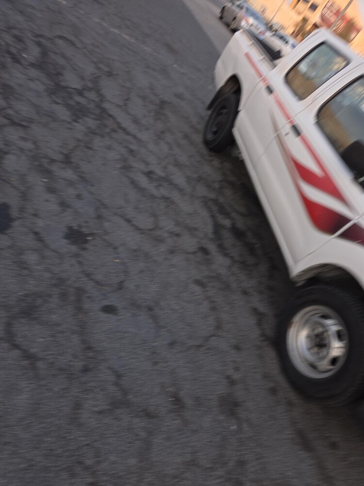 Nissan Pickup for sale - 3