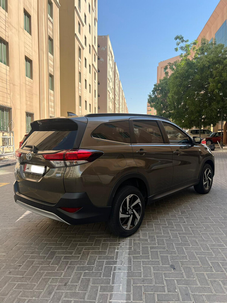Toyota Rush S- 2022 - 1