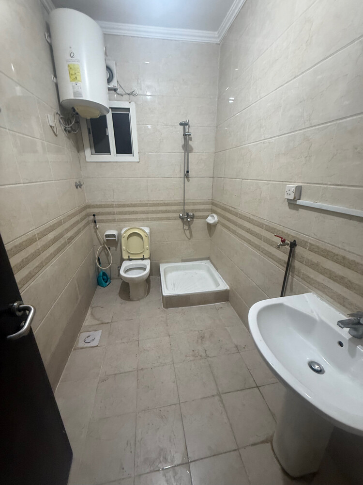 compound larg stodio gharafa - 2