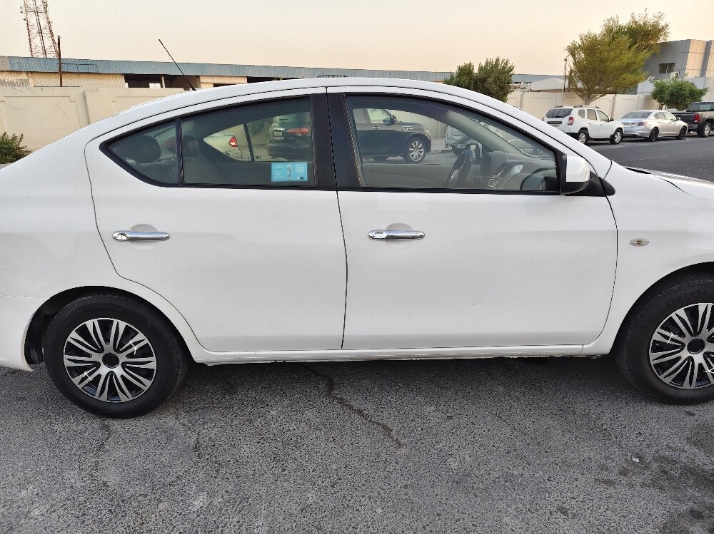 Nissan sunny 2023 sale - 8