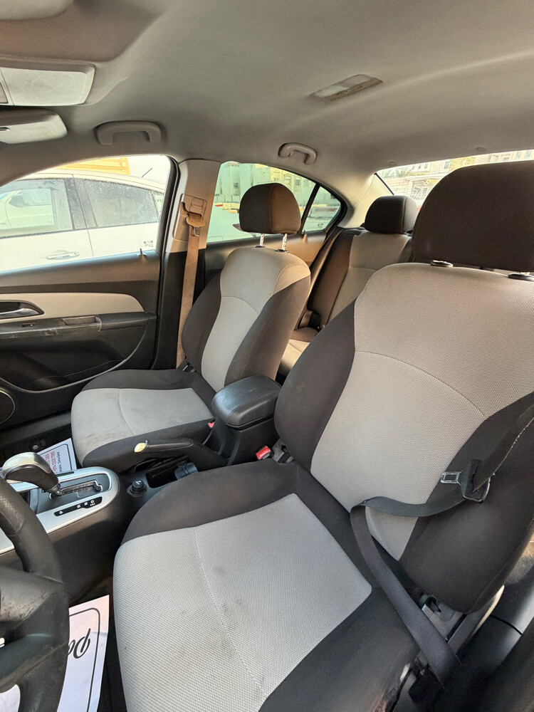 Chevrolet Cruize 2016 - 6