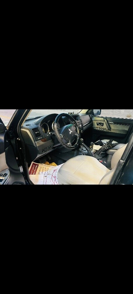 Mitsubishi pajero 2013 - 6