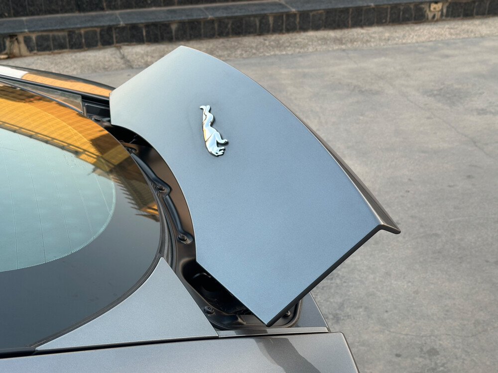 Jaguar F -Type R 2016 - 18