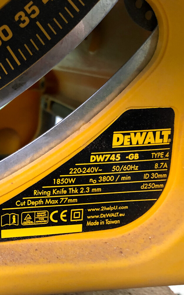  dewalt saw  - 2
