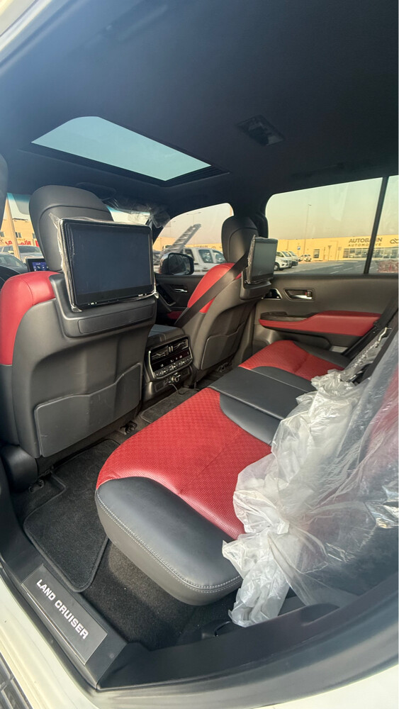 Land Cruiser VXR Twin Turbo 2022 - 12