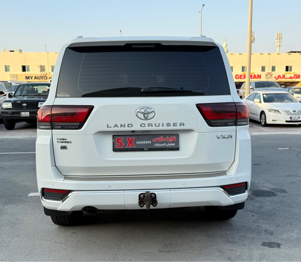 Land Cruiser VXR Twin Turbo 2022 - 7
