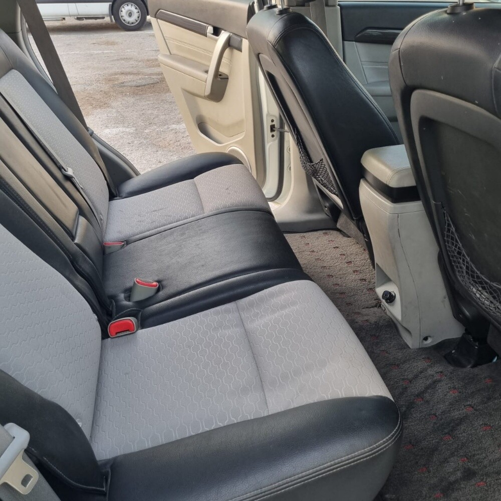 Excellent 2014 Chevrolet Capriva - 9