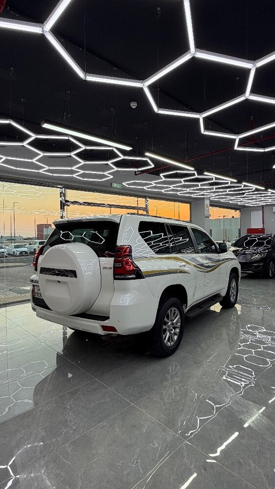 Toyota Prado automatic full option - 14