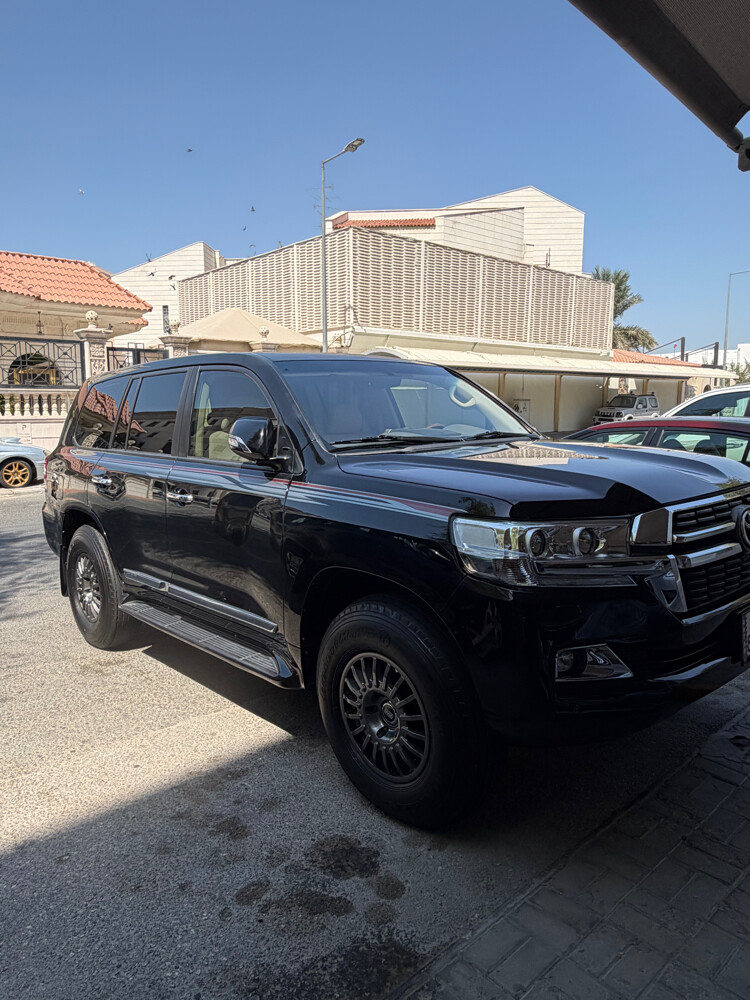 GXR V8. 2018 - 11