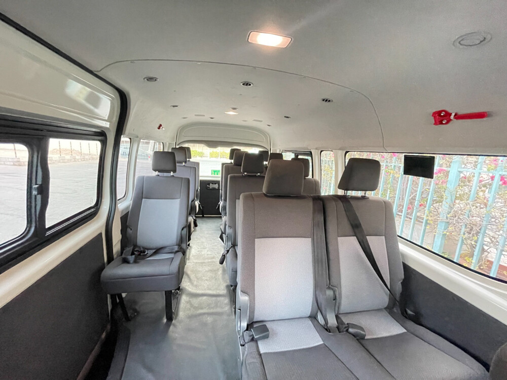 Toyota Hiace 2023  - 11