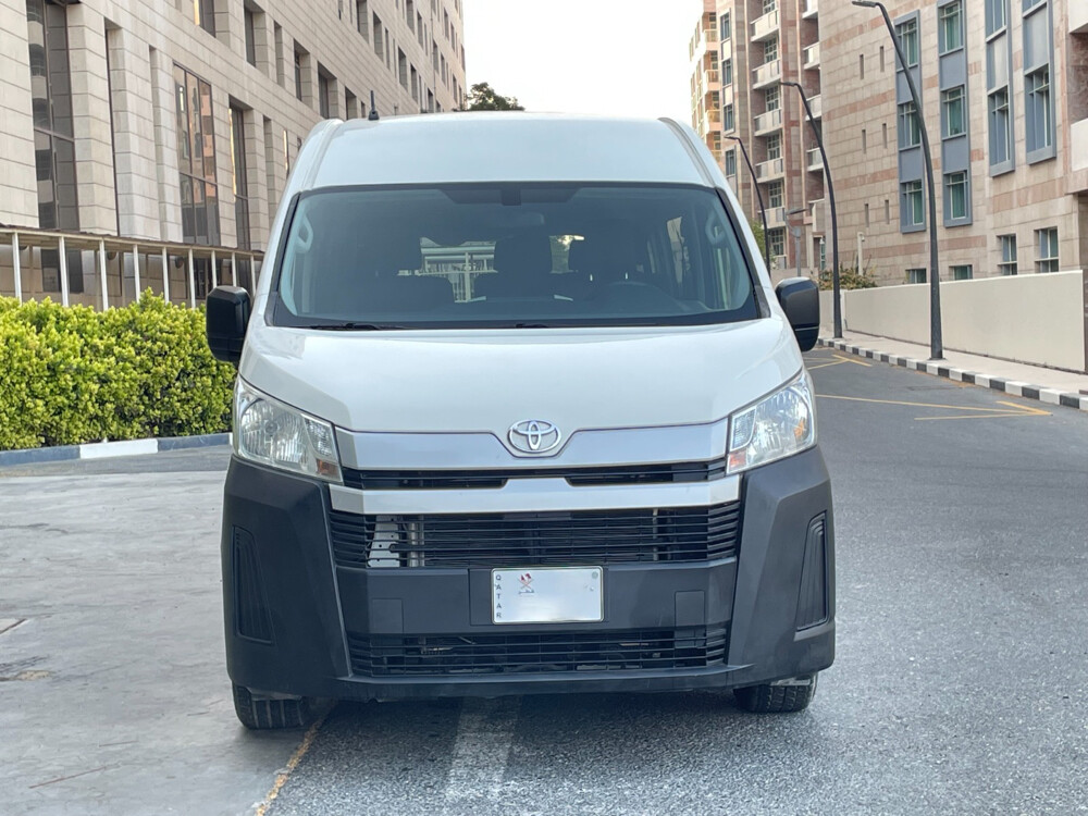 Toyota Hiace 2023  - 3
