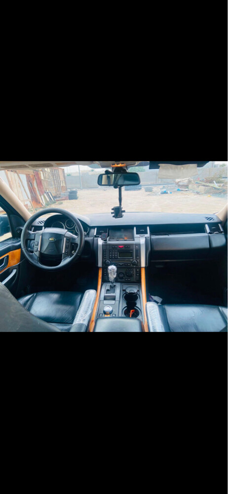 rang rover good condition  - 2