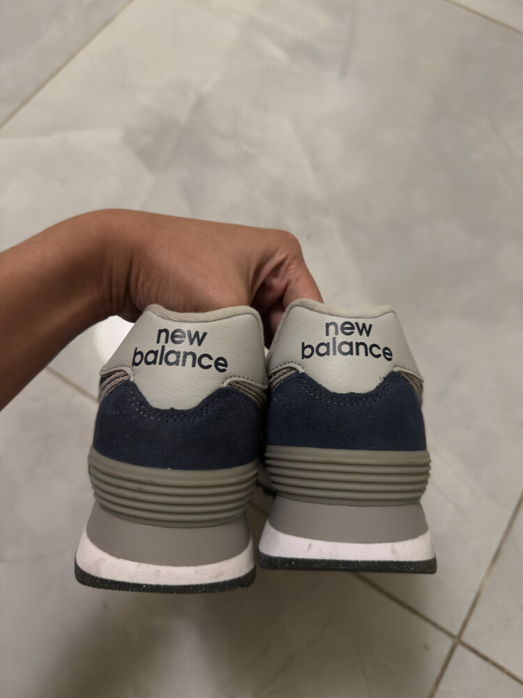 New Balance 574 Classic in Blue W6 - 6