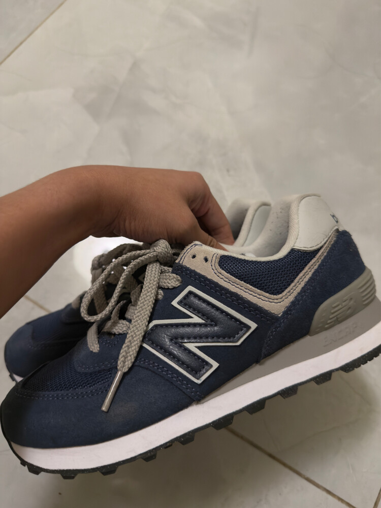 New Balance 574 Classic in Blue W6 - 5