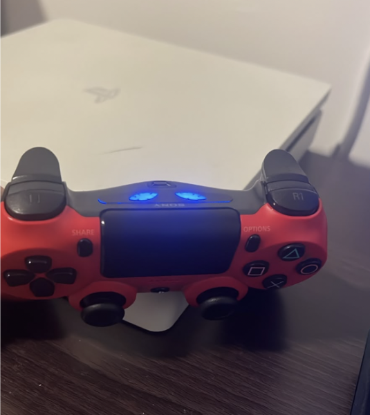 PS4 Slim White 500GB | Negotiable! - 2