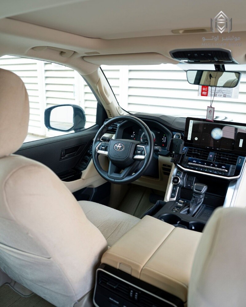Land Cruiser gxr twin turbo - 7