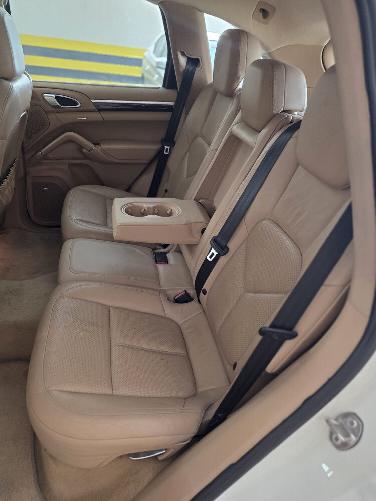 Porsche Cayenne 2011 S-Trim - 5