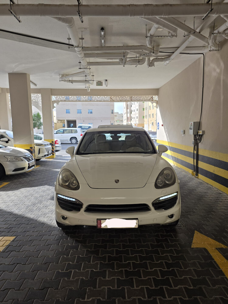 Porsche Cayenne 2011 S-Trim - 3
