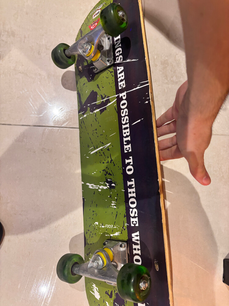 skateboard good condition - 1