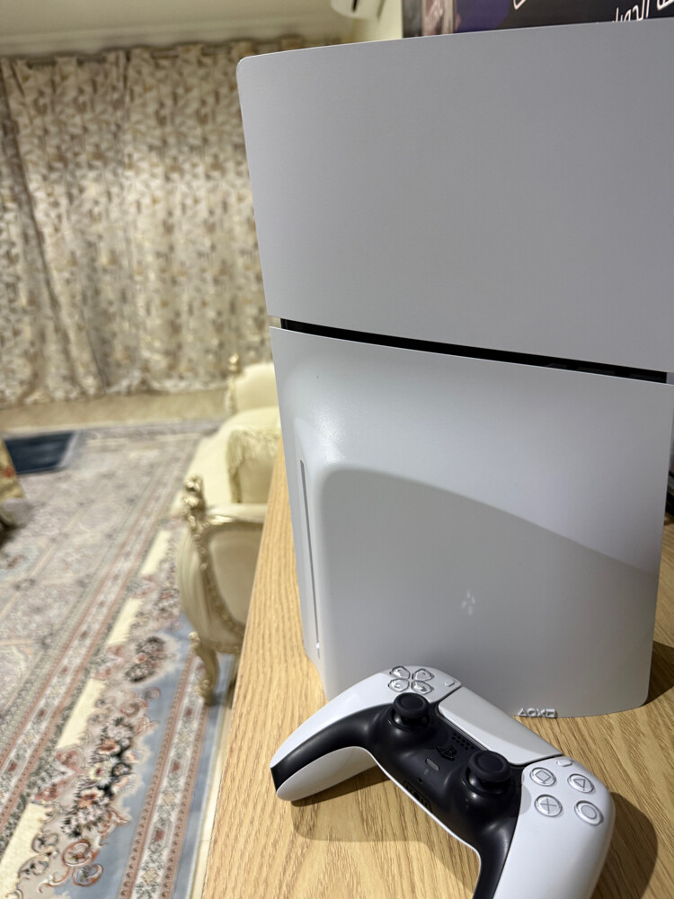 بلاستيشن5  - 7