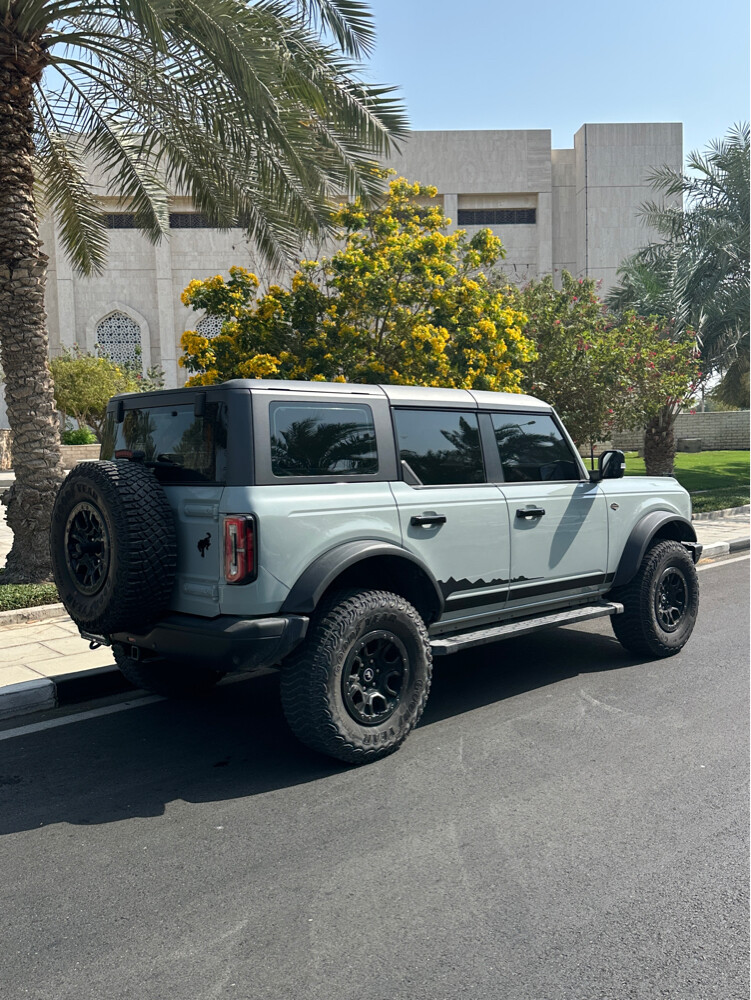 Ford Bronco WildTrak  - 3