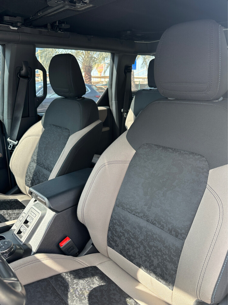 Ford Bronco WildTrak  - 8