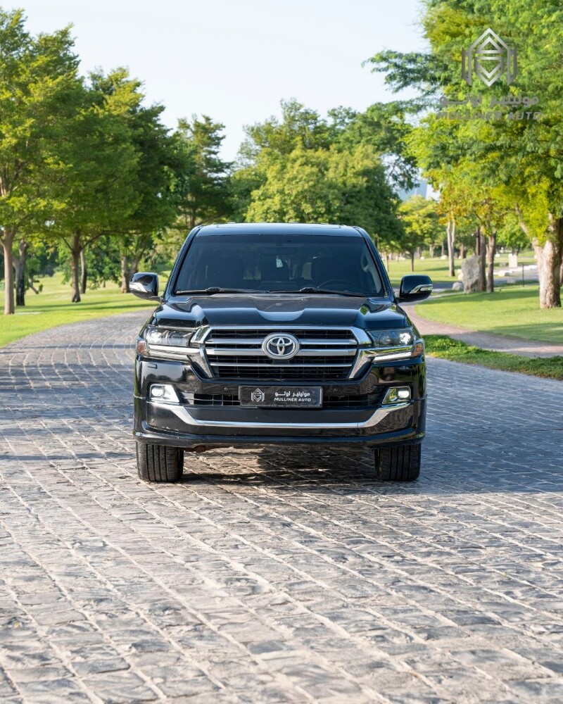 Land Cruiser gxr - 1
