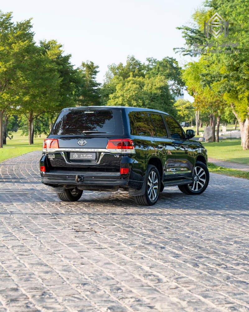 Land Cruiser gxr - 4