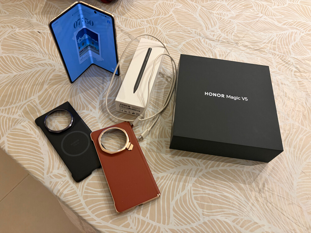 Honor Magic V5 - 5